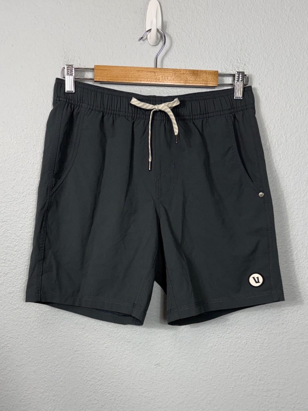 Vuori Men's Kore Lined Shorts